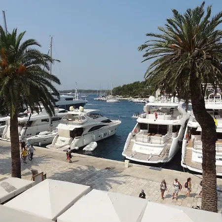 Estalagem Town Center Hvar Town